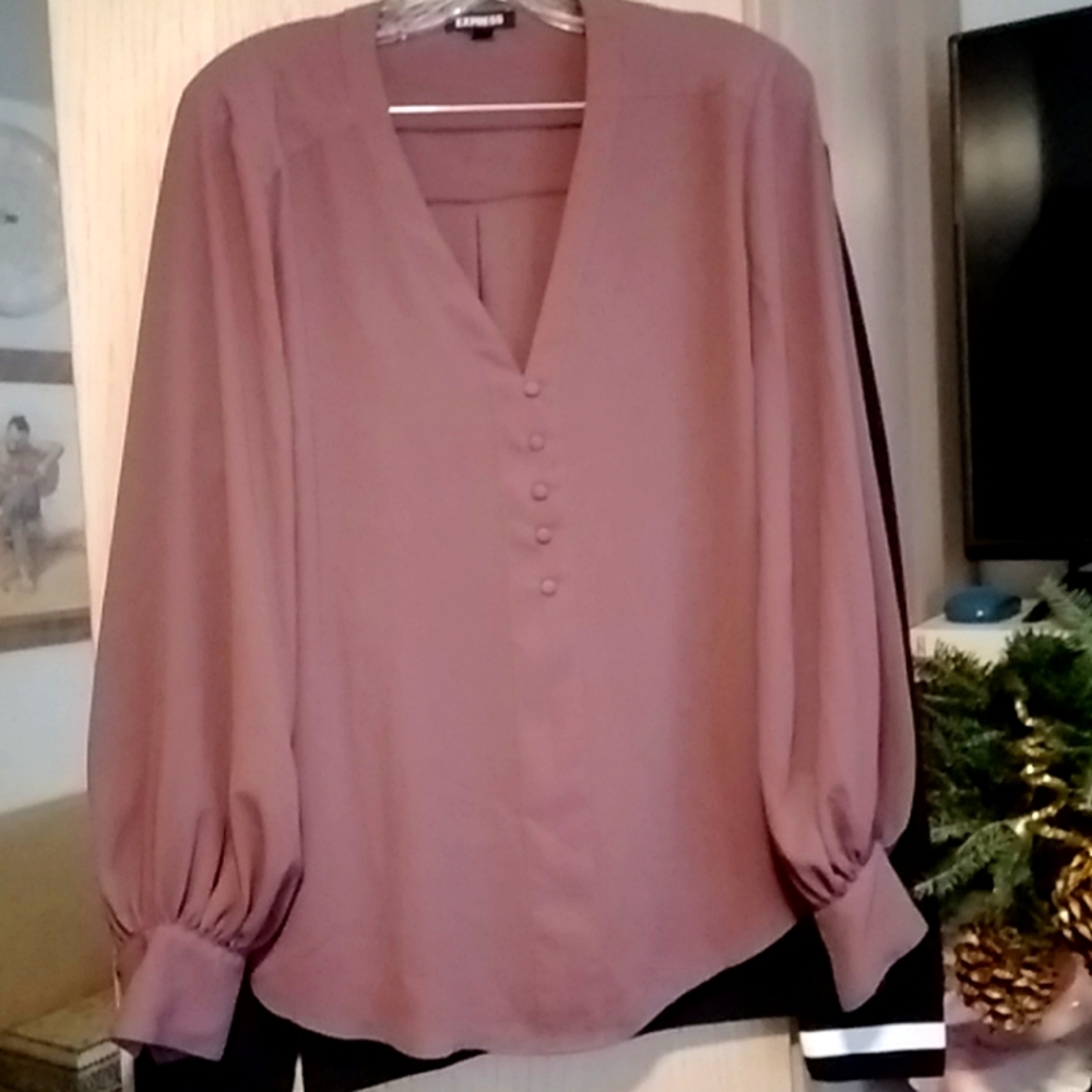 NWOT EXPRESS BLOUSE, L